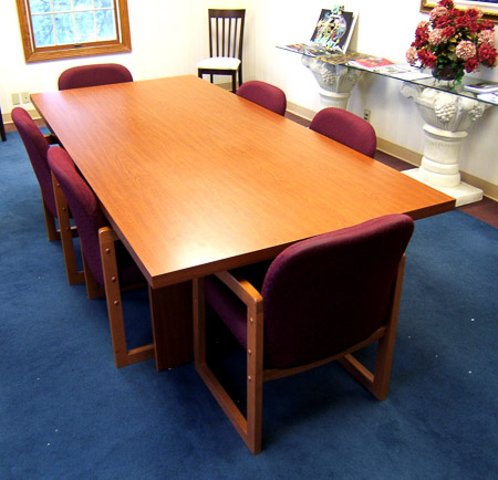 004 6907 Conference Room  Table & Chairs