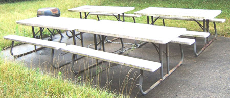 048 6912 Pic-Nic Tables