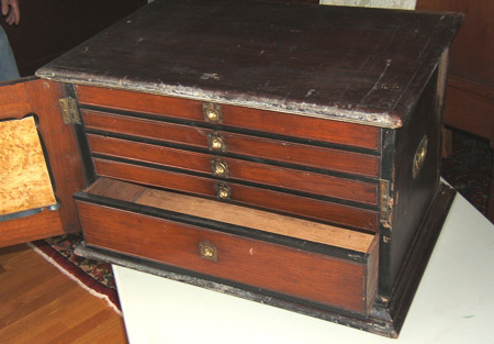 0033 7674 Early 5 dr Pharmacy chest